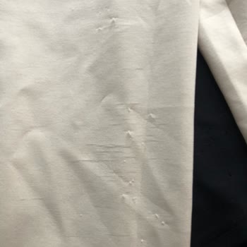 Oxxo'dan Aldığım Ürünler İlk Giymede Tüyleniyor