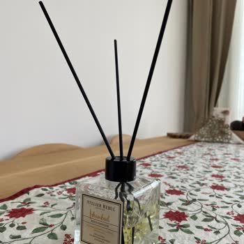 Atelier Rebul Oda Kokusu Beklentileri Karşılamıyor