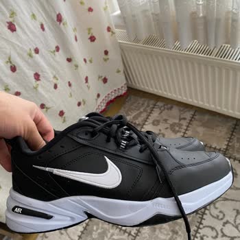 Yanlış Numara Ve İade Sorunu: Papuç Konağı'nda Hayal Kırıklığı