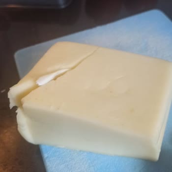 İçim Kaşar Peynirinde Plastik Malzeme Şoku