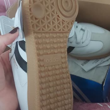 Superstep Mağazasında Ayakkabı Değişim Sorunu