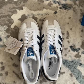 Yanlış Gönderim Mağduriyeti: Adidas Ayakkabım Nerede?