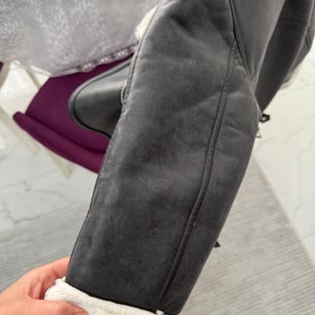 Renk Değiştiren Mont Ve Zorlaştırılan İade Süreci