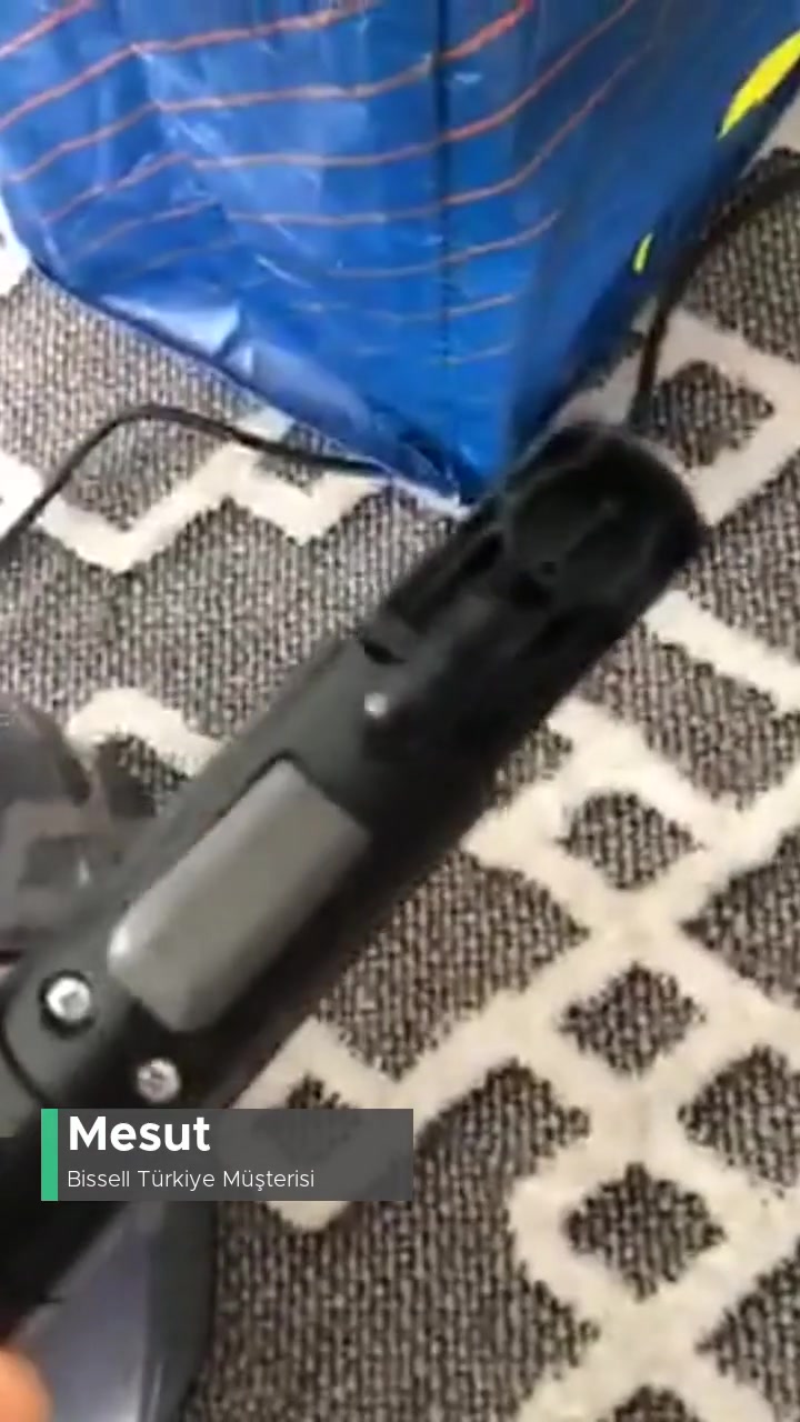 Bissell Türkiye Aparatı Kırıldı Ek Yerinden! videonun kapak resmi