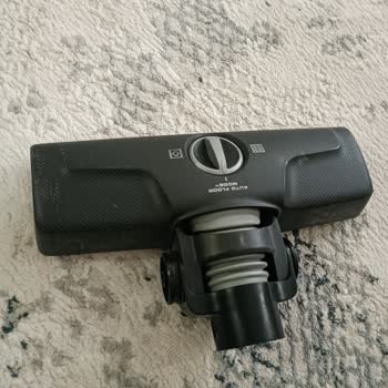 Electrolux Süpürge Parçalarının Dayanıksızlığı