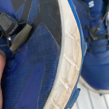 Salomon'un Kalite İddiası: Üç Kat Fiyat, Üç Kat Hayal Kırıklığı