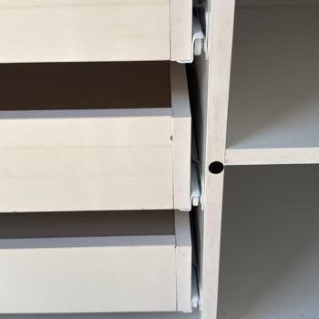 Rabi Mobilya Montaj Sırasında Duvar Ve Dolap Hasarı!