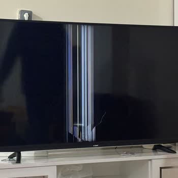 Arçelik Televizyonumun Çizik Sorunu Ve İlgisizlik