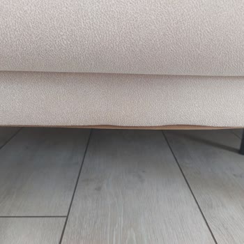 Doğtaş Mobilya'da Hayal Kırıklığı: Çökük Koltuklar Ve Çizik Masalar