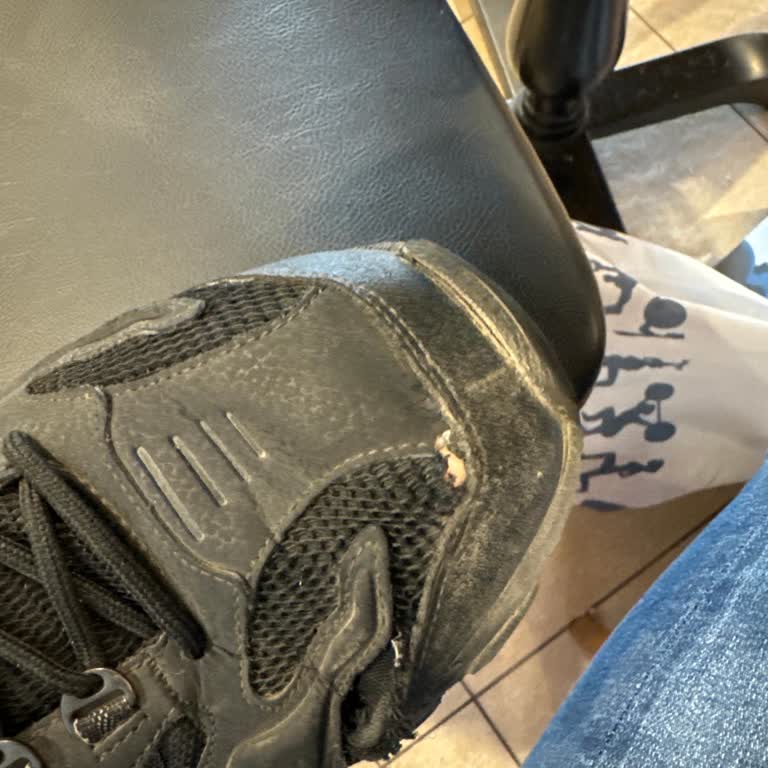 Als Lostra Dikiş Sorunu Ve Müşteri Hizmetlerinde Hayal Kırıklığı!