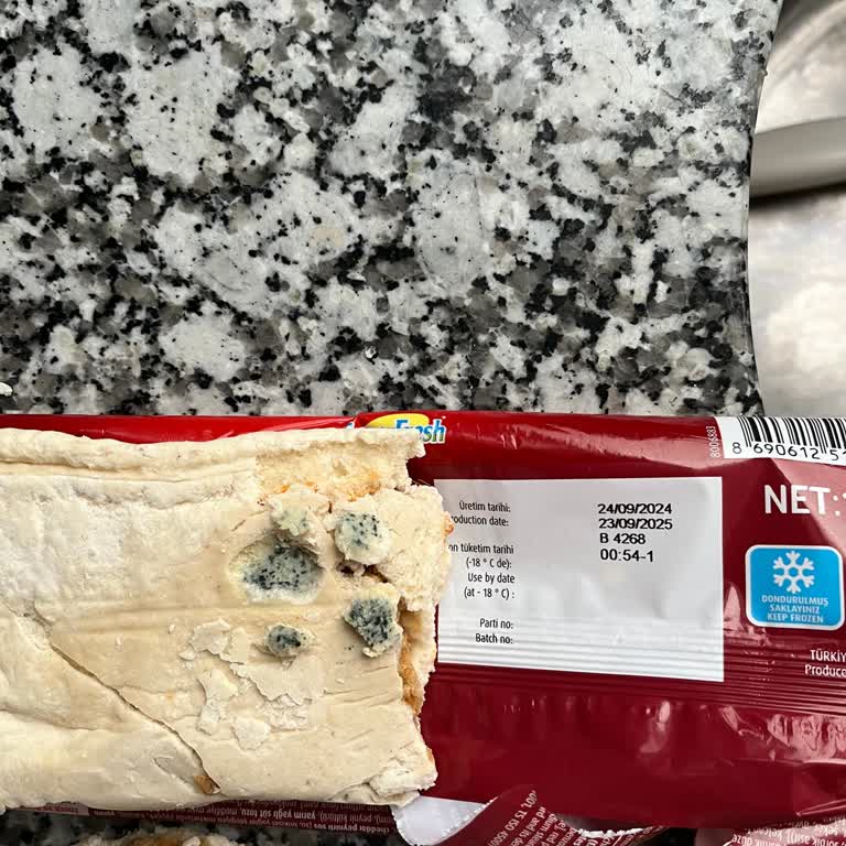Küflü Ürün Şoku: Superfresh Dürüm Tost