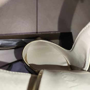 Divolya İletişim Eksikliği Ve Kalitesiz Ürün Teslimatı