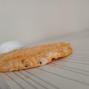 Eti Gong'dan Çıkan Kurt Ve Böcek Şoku