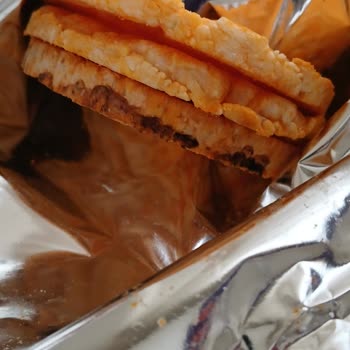 Eti Gong'dan Çıkan Kurt Ve Böcek Şoku