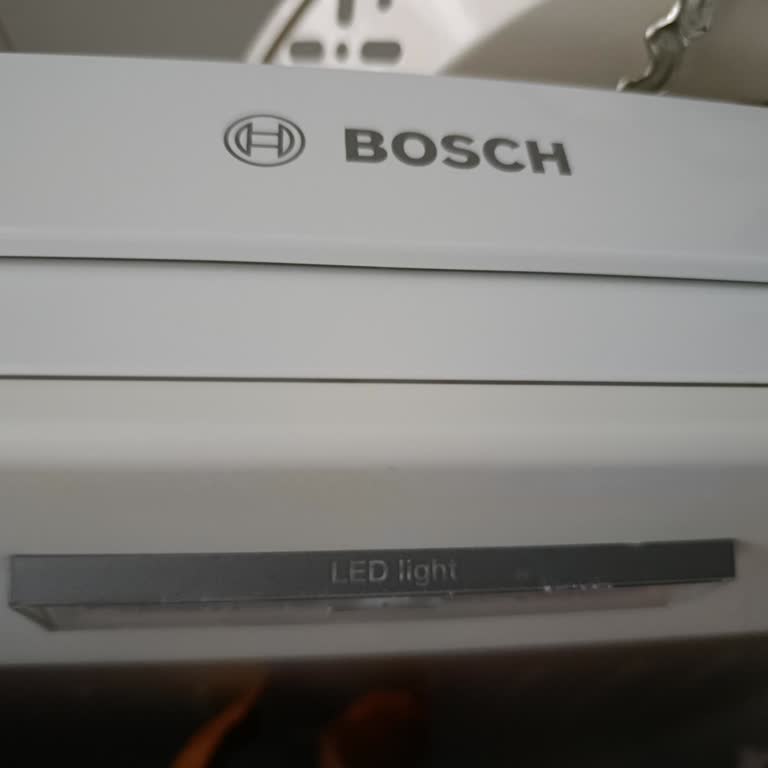 Bosch Buzdolabında Kronik LED Arızası