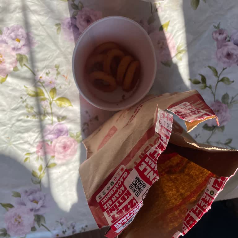 Popeyes Siparişinde Gecikme Ve Eksik Ürün Sorunu