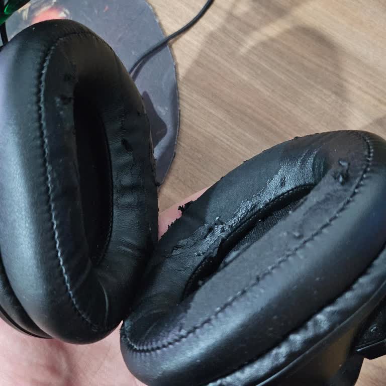 Gamepower Kizaru Kulaklık Pedlerinin Hızla Deformasyonu