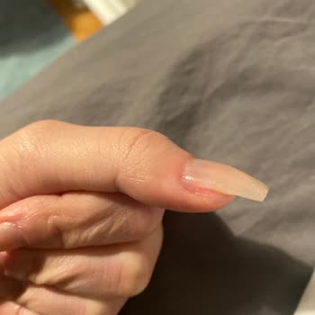 Name Zorlu Beauty Center Kaba Hizmet Ve Acemi Manikürle Hayal Kırıklığı