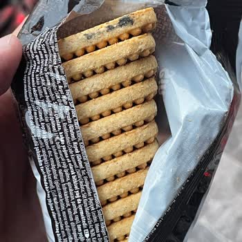 Eti Gıda Küflü Bisküvi Şoku Ve Eti'nin İlgisizliği