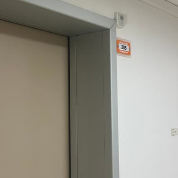 Hastane Hizmetlerinde Temizlik Ve İletişim Sorunları