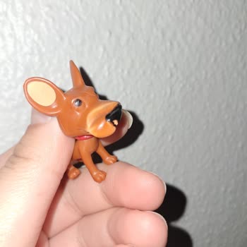 Hatalı Oyuncak Köpek: Üretim Hatası Ve İletişim Talebi