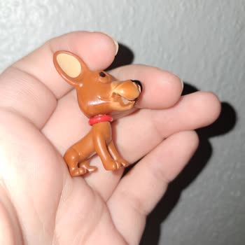 Hatalı Oyuncak Köpek: Üretim Hatası Ve İletişim Talebi