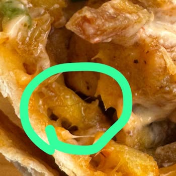 Dürümle Şubesinde Hijyen Sorunu: Çürümüş Patates Ve Kıl Şikayeti