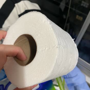 Solo Tuvalet Kağıdı Ruloları Sürekli Parçalanıyor