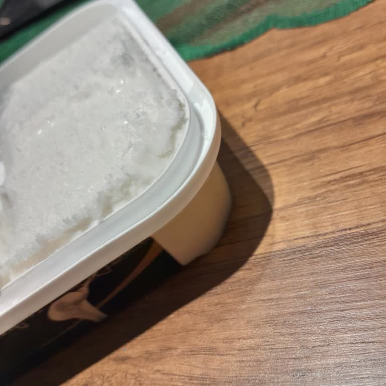 Algida Maraş Dondurması: Buzlu Ve Şekerlenmiş Tadıyla Hayal Kırıklığı