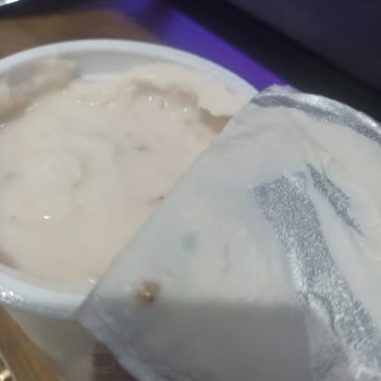 Son Kullanma Tarihi Geçmemiş Yoğurtta Küf Şoku