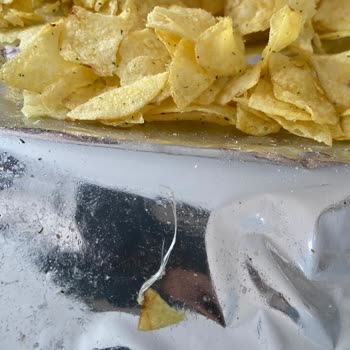 Lays Cipsin İçinden Çıkan İple Sağlık Tehlikesi