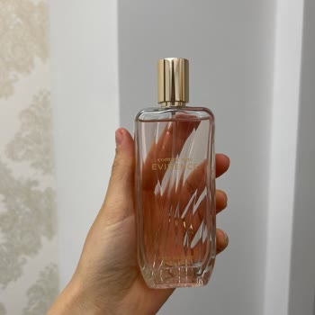 Sevilen Parfümün Koku Değişimi Ve Rahatsızlık