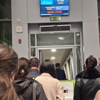 Ajet İle Uçuş Erteleme Ve Mağduriyet