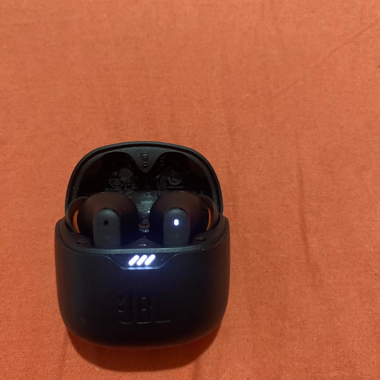 JBL Kulaklık Şarj Sorunu Ve Mono Mod Hatası