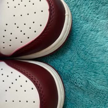 Defolu Ayakkabı Ve Yetersiz Müşteri Hizmeti