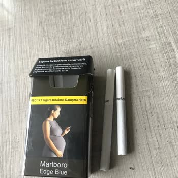 Marlboro Edge Blue Paketinden Kısa Sigara Çıktı
