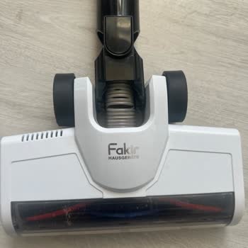 Fakir Süpürge: Kırılan Boru Ve Çalışmayan LED Işığı