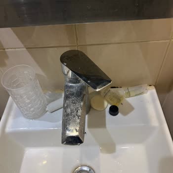 Postallı Turizm Umre Yolculuğunda Hayal Kırıklığı Ve Mağduriyet