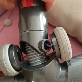 Arnica Süpürge: Beklentilerin Altında Kalan Performans Ve Dayanıklılık Sorunu