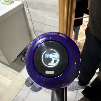 Dyson V12 Süpürge Filtre Uyarısı Sorunu