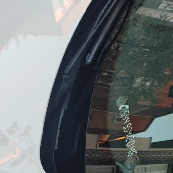 BMW F30 Model Araçta Kronik Ön Cam Izgara Sorunu