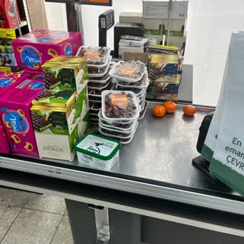 Hakmar Mağazalarında Promosyon Ürünleri Nedeniyle Yaşanan Kasa Sıkıntısı