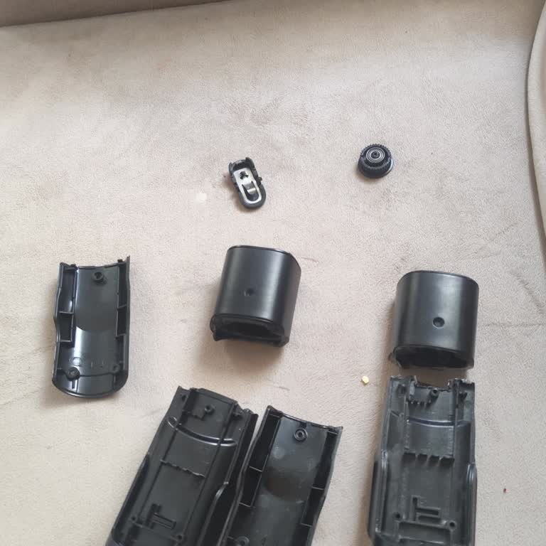 Philips Elektrik Süpürgesi: Kırılan Parçalar Ve Hayal Kırıklığı