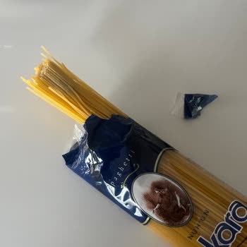 Kurumsal İlgisizlik: Küflü Makarna Ve Cevapsız Şikayet