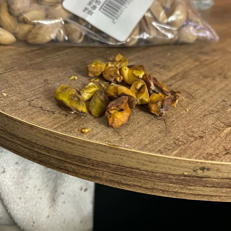 Makbul'den Antep Fıstığı Kalitesiz Ürün Deneyimi