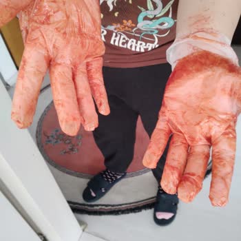 Patlıcan Moru Beklerken Kızıl Şok