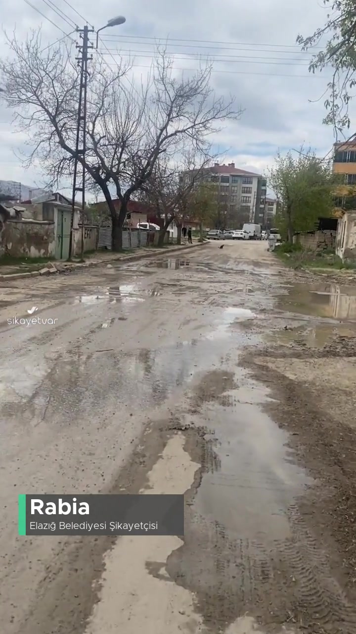 Elazığ Belediyesi Yollarımız Çok Kötü videonun kapak resmi
