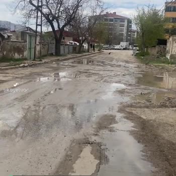 Elazığ Belediyesi Yollarımız Çok Kötü