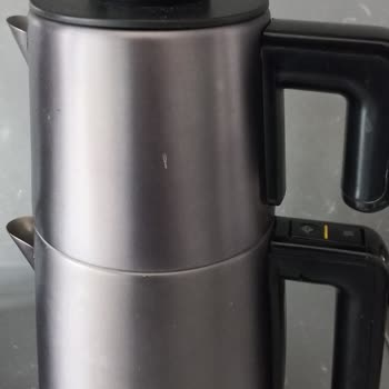 Paslanmaz Çelik Hayal Kırıklığı: Grundig Çaycı Paslanıyor!