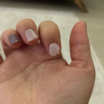 Ohora Jel Tırnaklar: Beklentilerin Altında Bir Deneyim